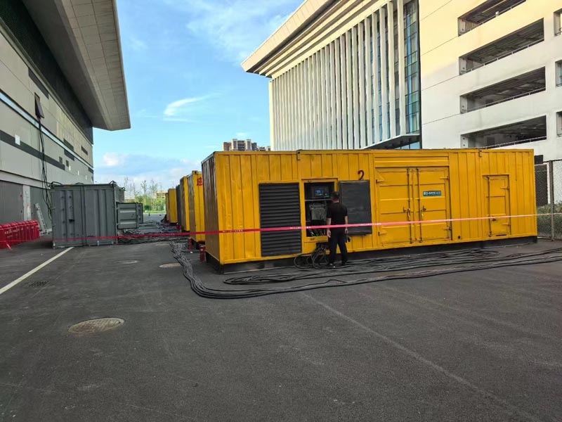 佳木斯柴油发电机冬季保养注意事项？